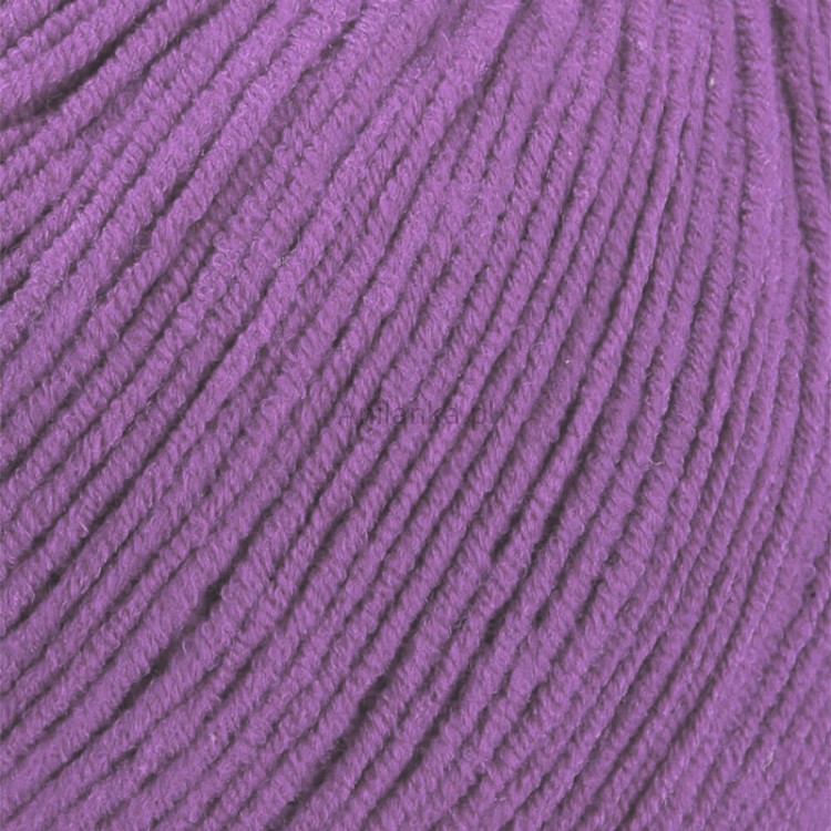Jeans 72 zoom.jpg