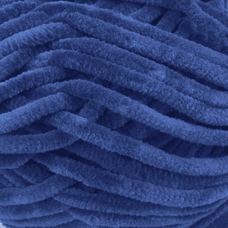 233_aksamitek_opus_zoom.jpg
