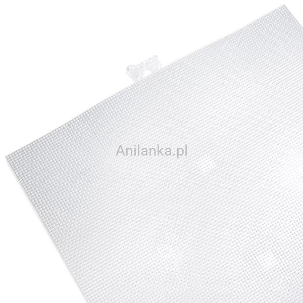 kanwa_konfekcjonowana_54oczka_plastikowa_21x28_transparentna.jpg